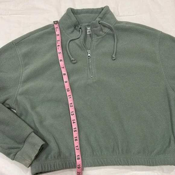 Pacsun Me to We green medium quarter zip sweatshirt - Picture 5 of 6